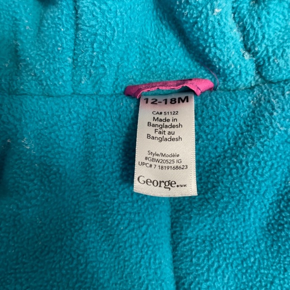 2/$20 Snow Suit - Picture 4 of 10